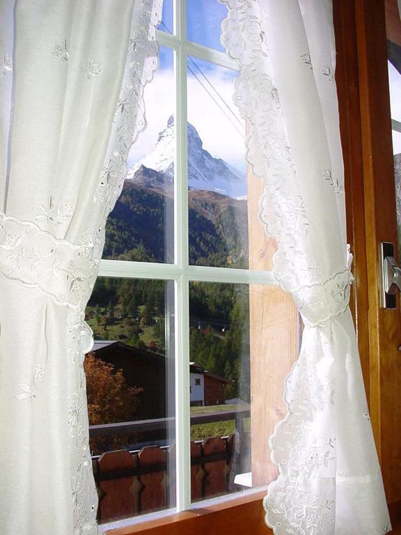 Appartment Chalet Casa Pia Церматт Номер фото